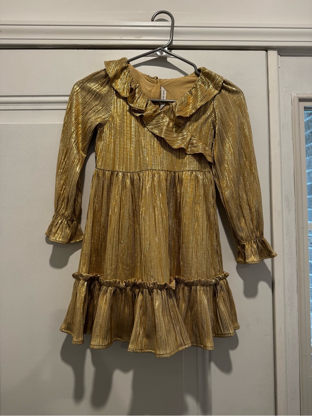 Shimmery Gold Ruffle Long Sleeve Dress Janie and Jack size 6